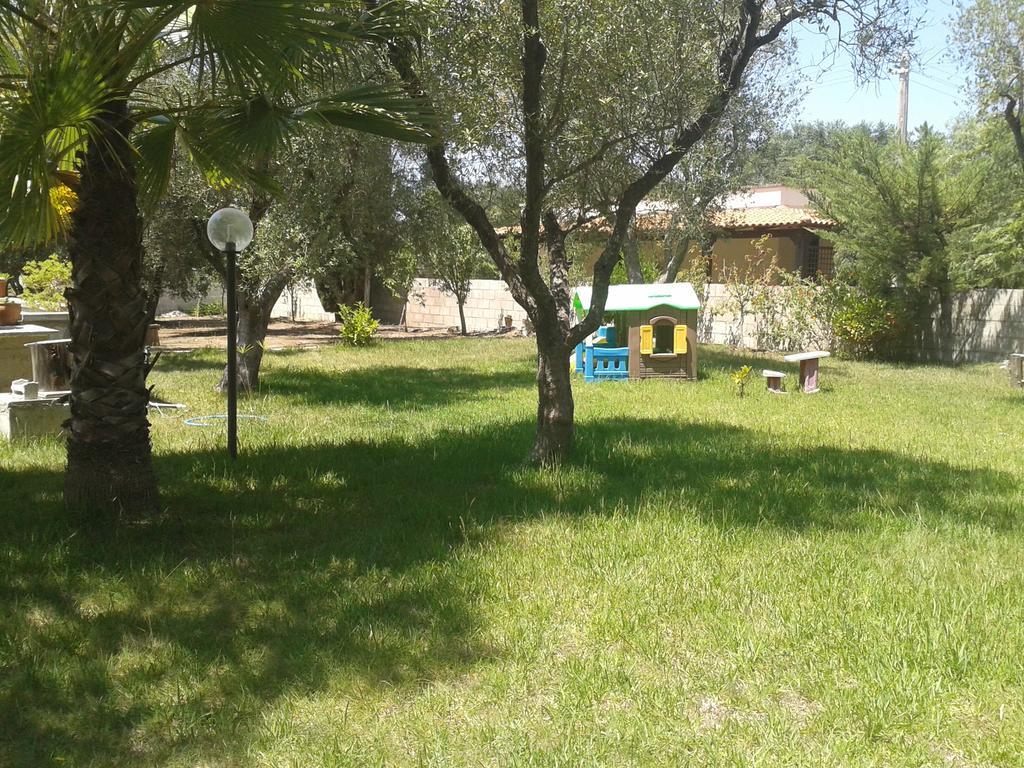 Casa Vacanza Fiorella Torre dell'Orso Exterior photo